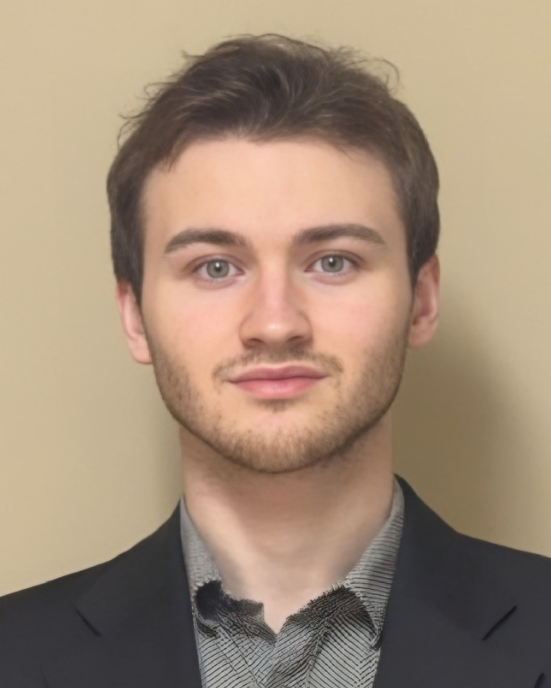 Headshot of the author, Riley Williams.